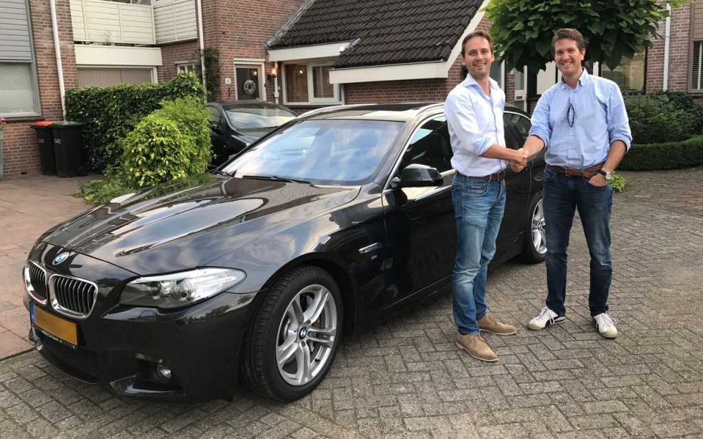 mijn-autoimporteur-handshake